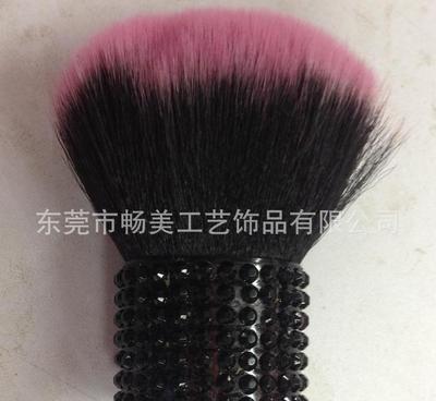 璀璨工藝，點亮生活 東莞工廠一站式貼鉆服務，打造個性化時尚單品